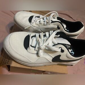 Brand New Nike Air Max Motif (GS)
